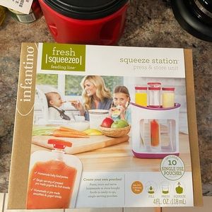 Infantino fresh squeezed baby feeding line